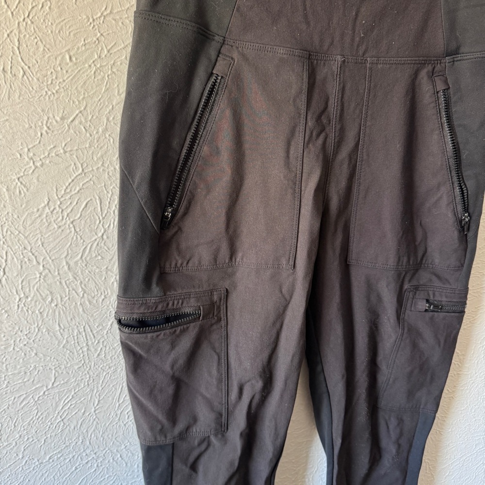 Athleta HEADLANDS HYBRID CARGO II TIGHT Size 0 - Picture 5 of 10